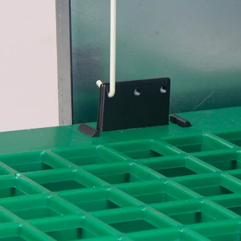 BAINBRIDGE TREADLE FEEDER 20KG