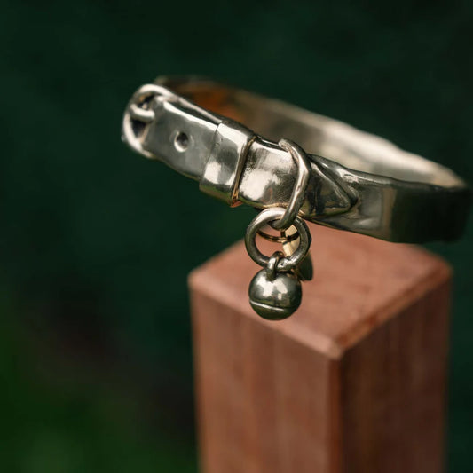 RBM BRONZE CAT COLLAR MEMORIAL ON POST - COLLAR ONLY