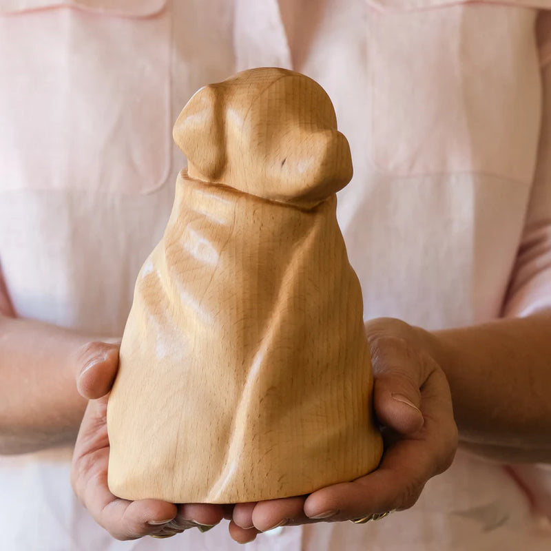 RBM BEECHWOOD WRAPPED DOG URN MEDIUM