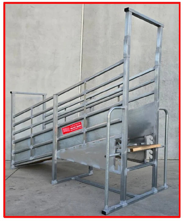 CATTLE RAMP ADJUSTABLE MARKFI