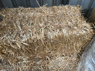 HAY STRAW BALES