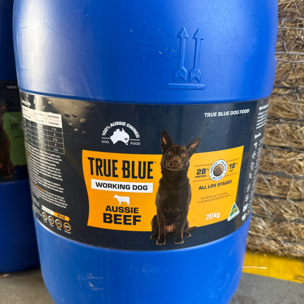 True Blue Working Dog Aussie Beef Barrel 20kg